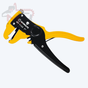 BoltMaster Clipper in action - Heavy-duty single-handed bolt cutter for precision and durability.